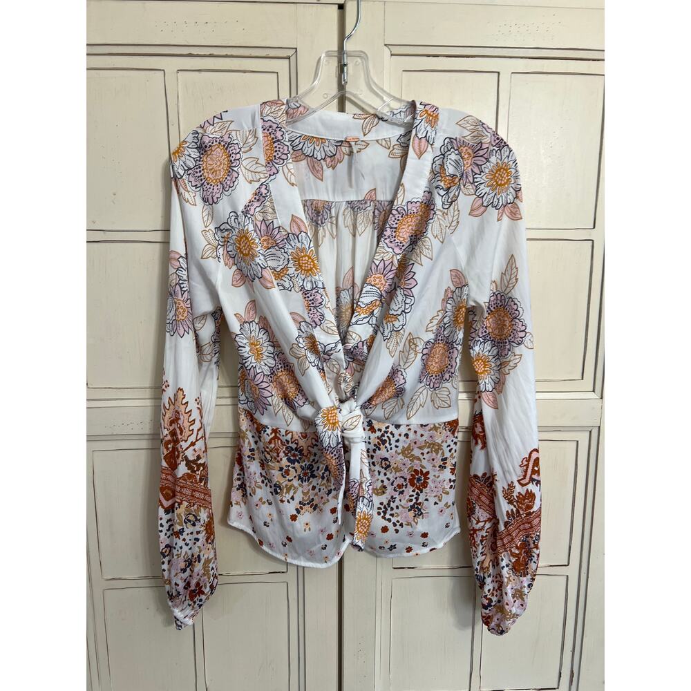 Free People size XS Run Free top blouse shirt ties in front of